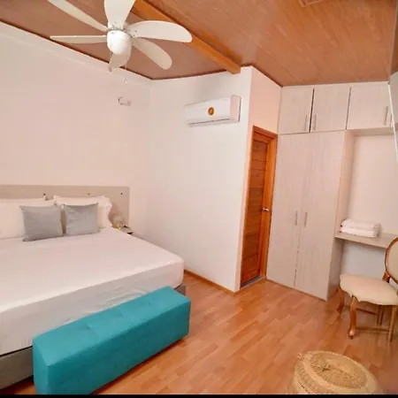 In Guest - Ca-3 Gethsemane With Breakfast Included And Wifi