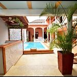 Room In Guest Room - Ca-3 Gethsemane Room With Breakfast Included And Wifi